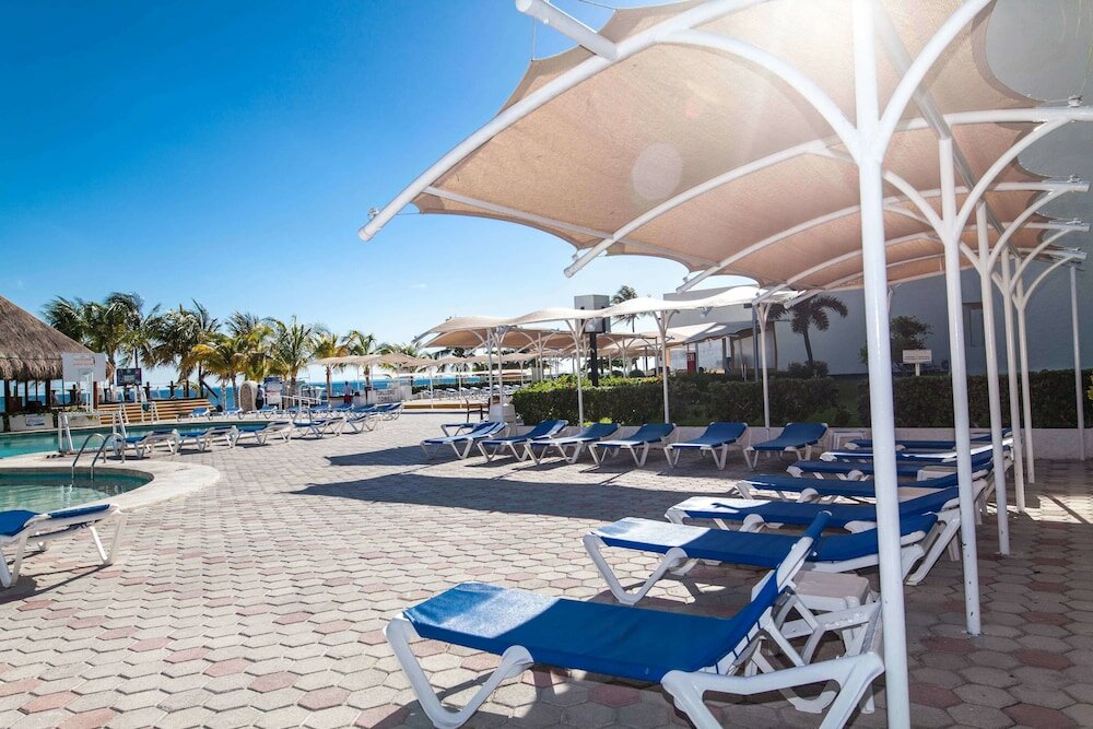 Фото Aquamarina Beach Hotel Cancún