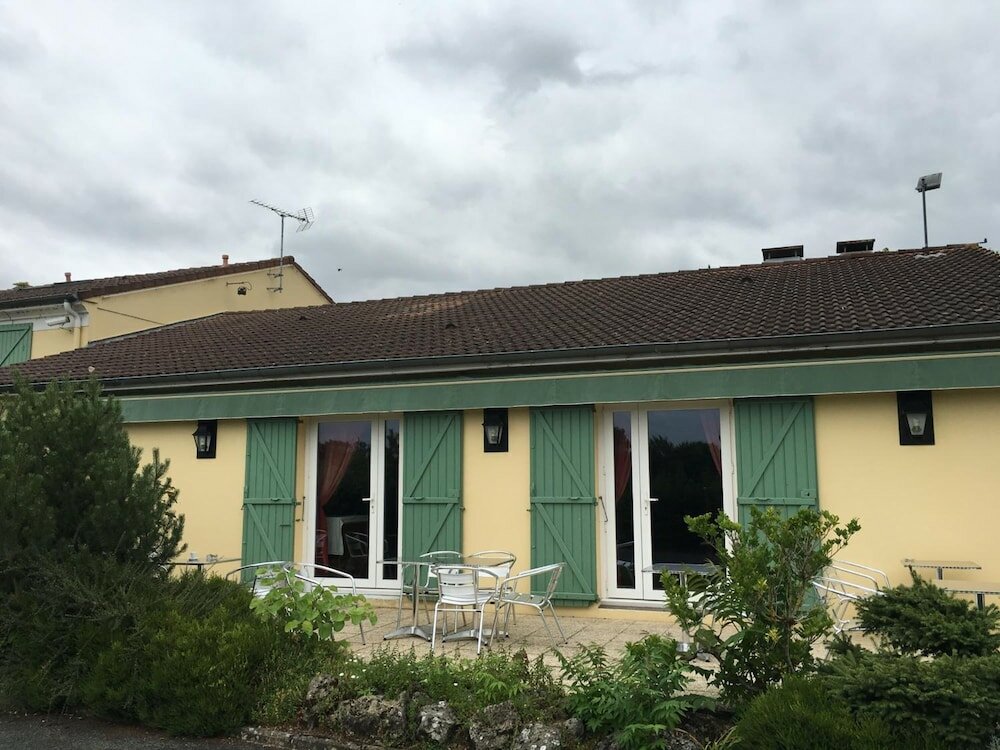 Фото Brit Hotel Le Beaulieu