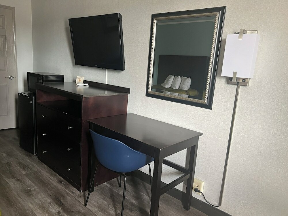 Фото Days Inn Pontotoc