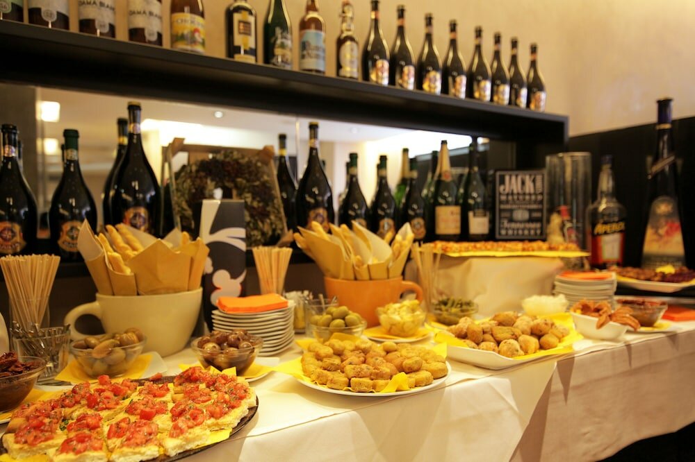 Фото Hotel Major