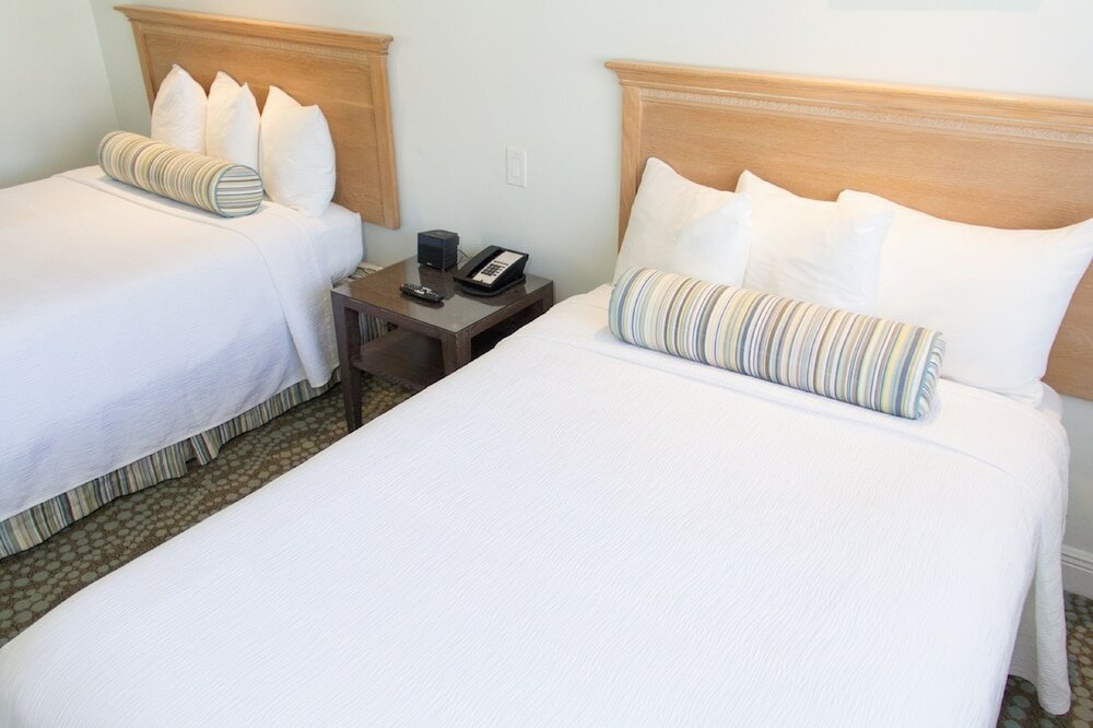 Фото Suites of Dorchester