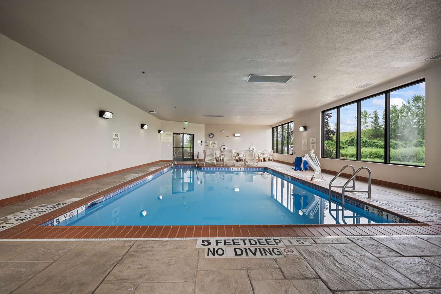 Фото Hampton Inn Ridgefield Park