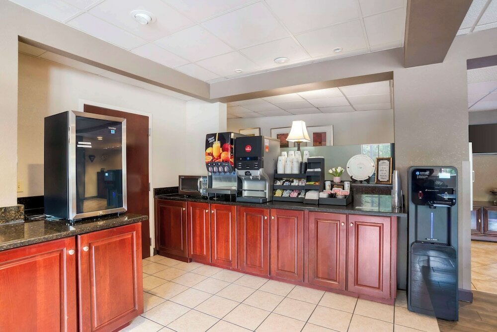 Фото Best Western Plus Oak Mountain Inn