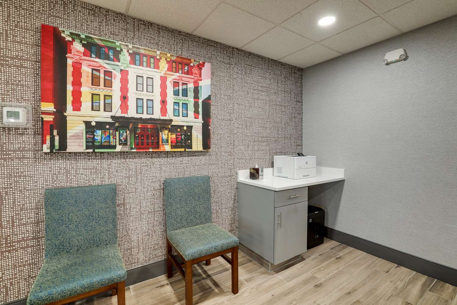 Фото Hampton Inn Lebanon