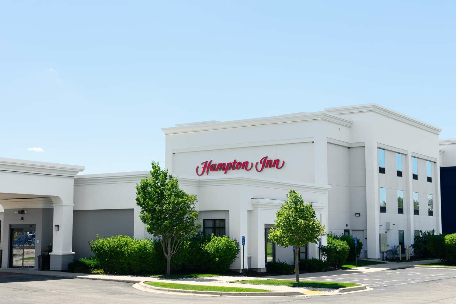 Фото Hampton Inn Elkhorn Lake Geneva Area