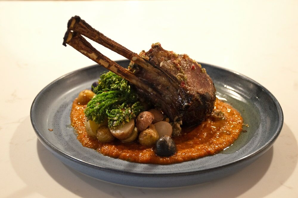 Фото Warwick Denver