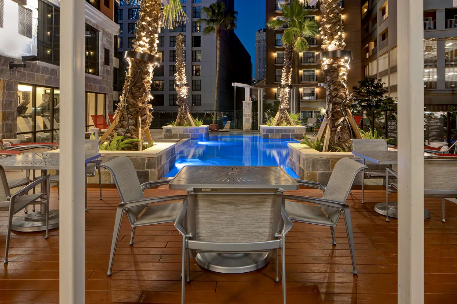 Фото Home2 Suites by Hilton San Antonio Riverwalk, Tx