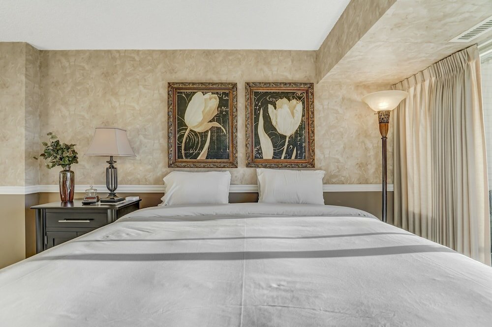 Фото Satellite Hotel