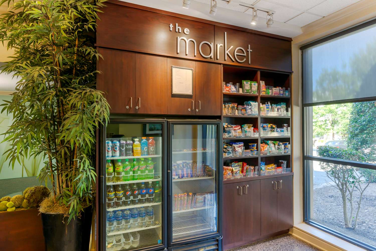 Фото Best Western Plus Cary Inn - Nc State