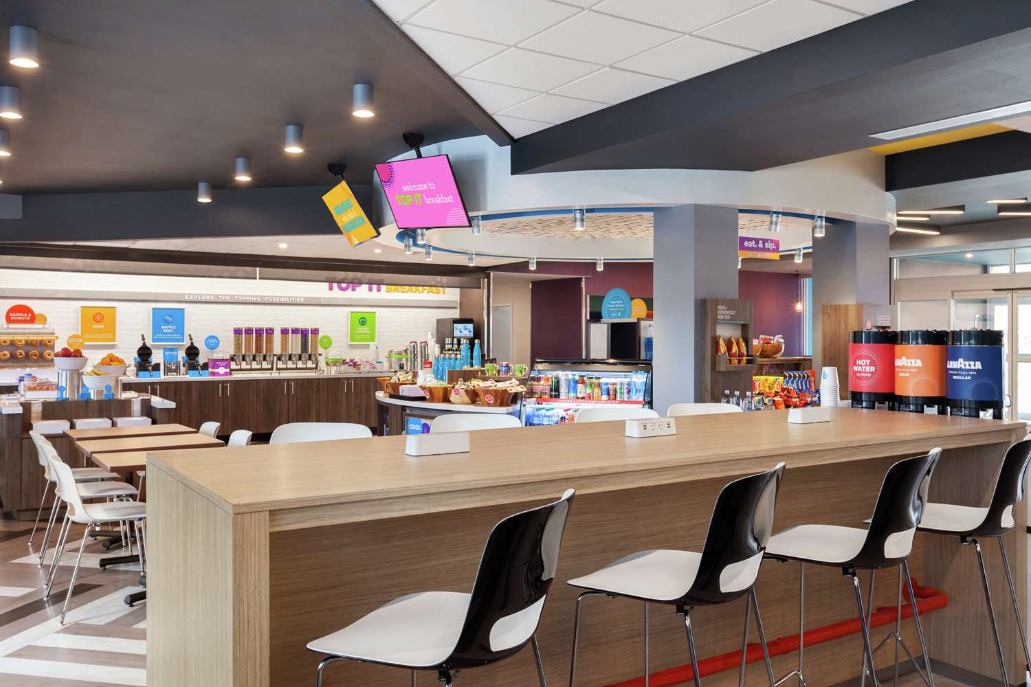 Фото Tru by Hilton Lake Charles