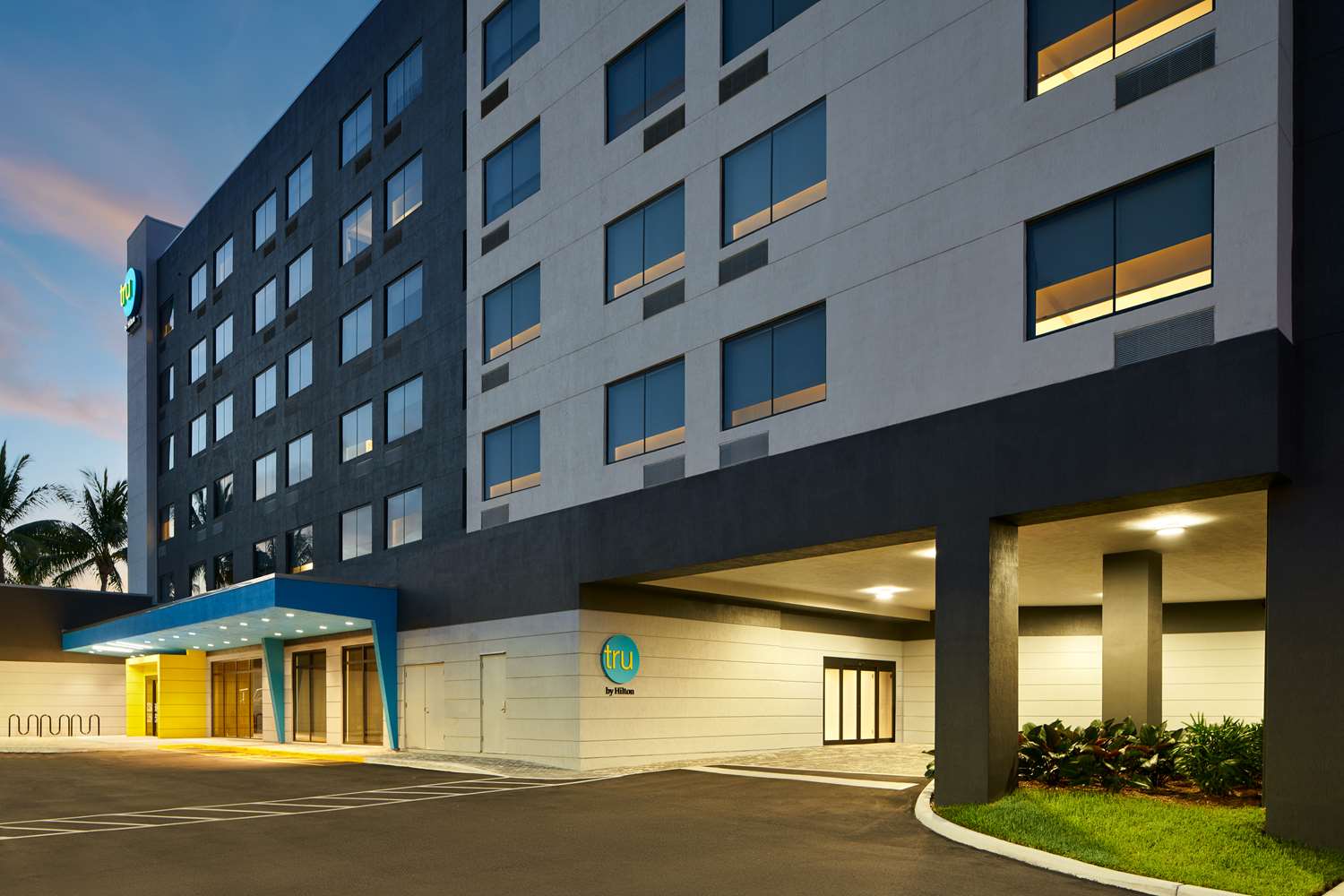 Фото Tru by Hilton Ft. Lauderdale Airport