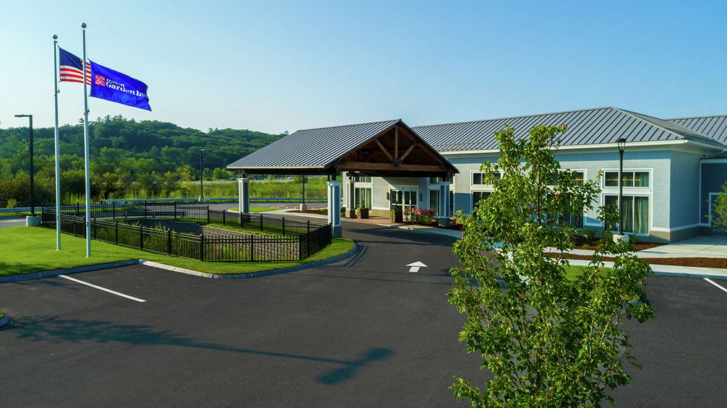 Фото Hilton Garden Inn Hanover Lebanon