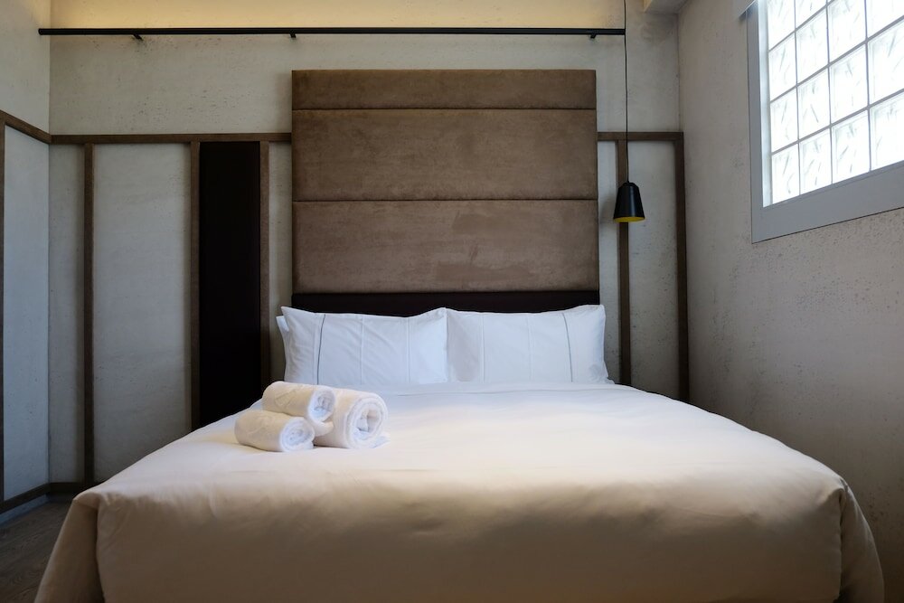 Фото Waterfront Hotel