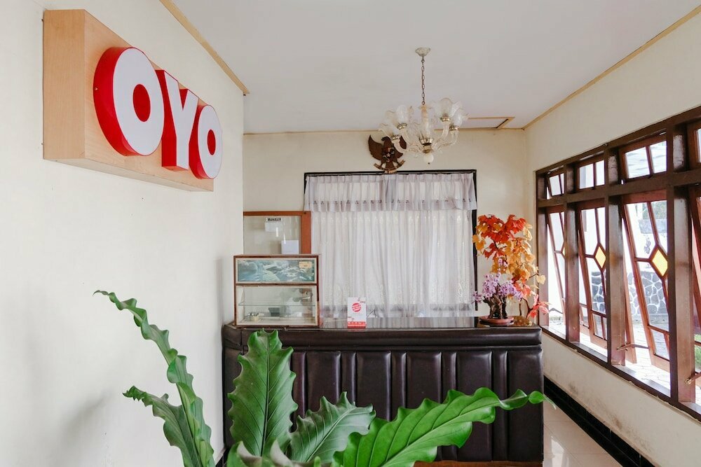 Hotel Oyo 1036 Hotel Palem 1 Syariah, Malang, photo
