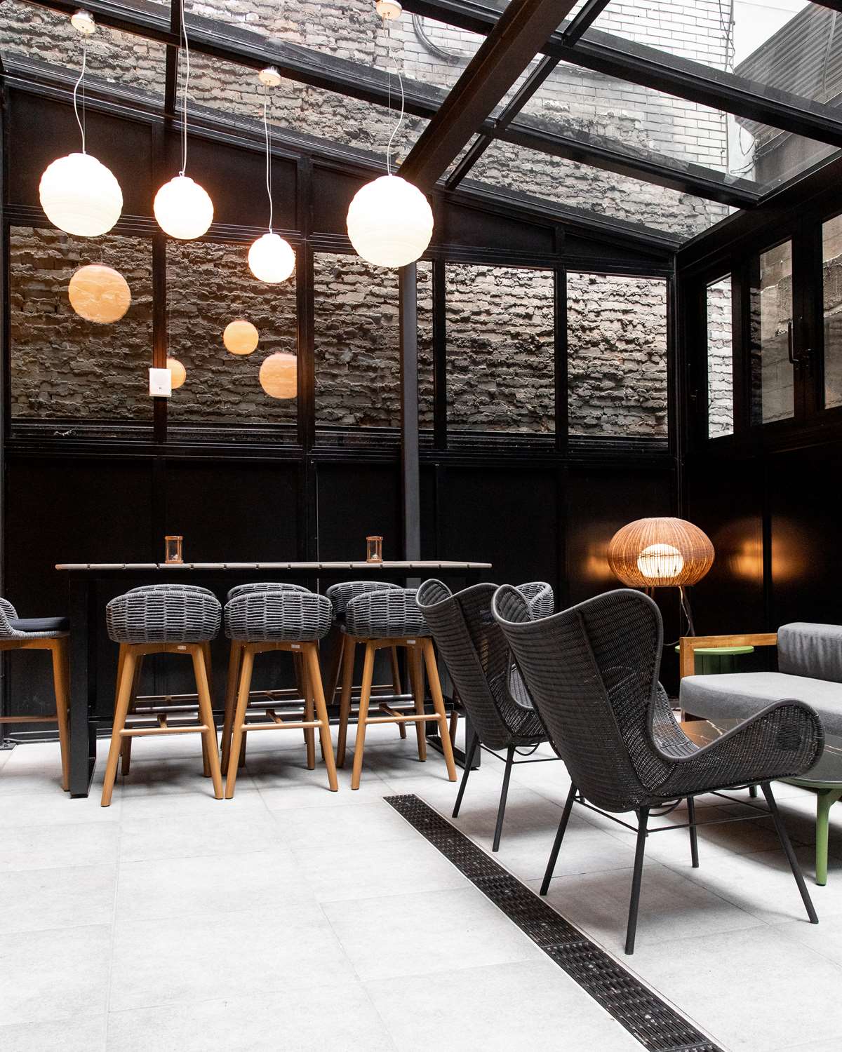 Фото The Draper New York, Tapestry Collection by Hilton