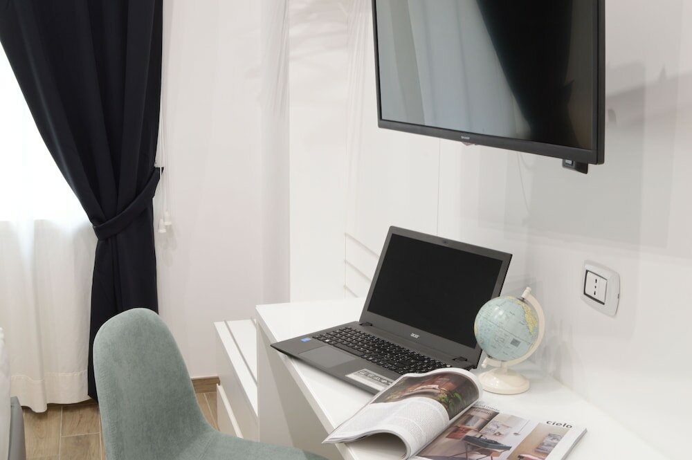 Фото Napoliseason Rooms and Breakfast