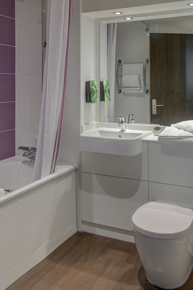 Фото Fortune Huddersfield, Sure Hotel Collection by Best Western