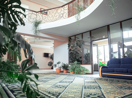 Фото Ак-Марал