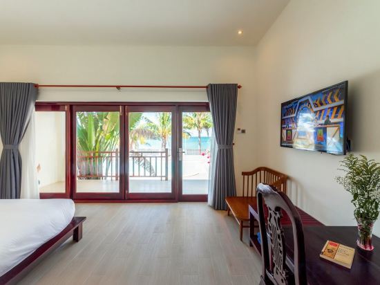 Фото The Tahiti Beach Hotel