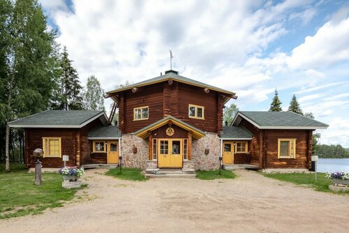 Гостиница Lapland Hotels Ounasvaara Chalets в Лапландии