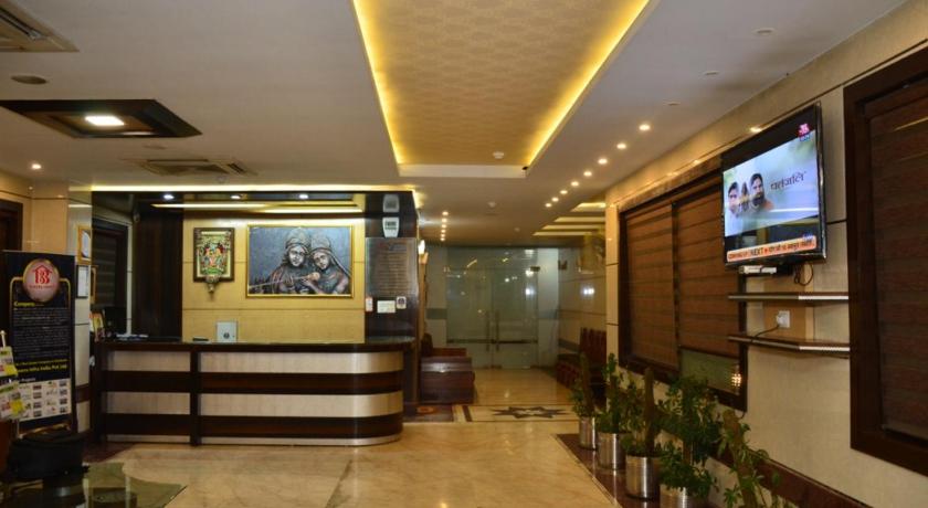 Фото Hotel Basera Brij Bhoomi