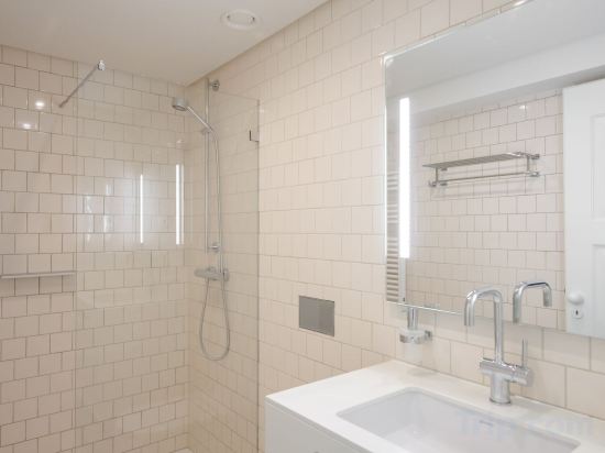 Фото Menina Colina Guesthouse