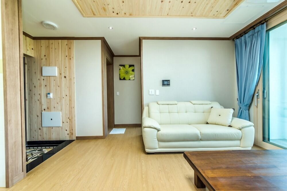 Фото Sea & Wave Pension