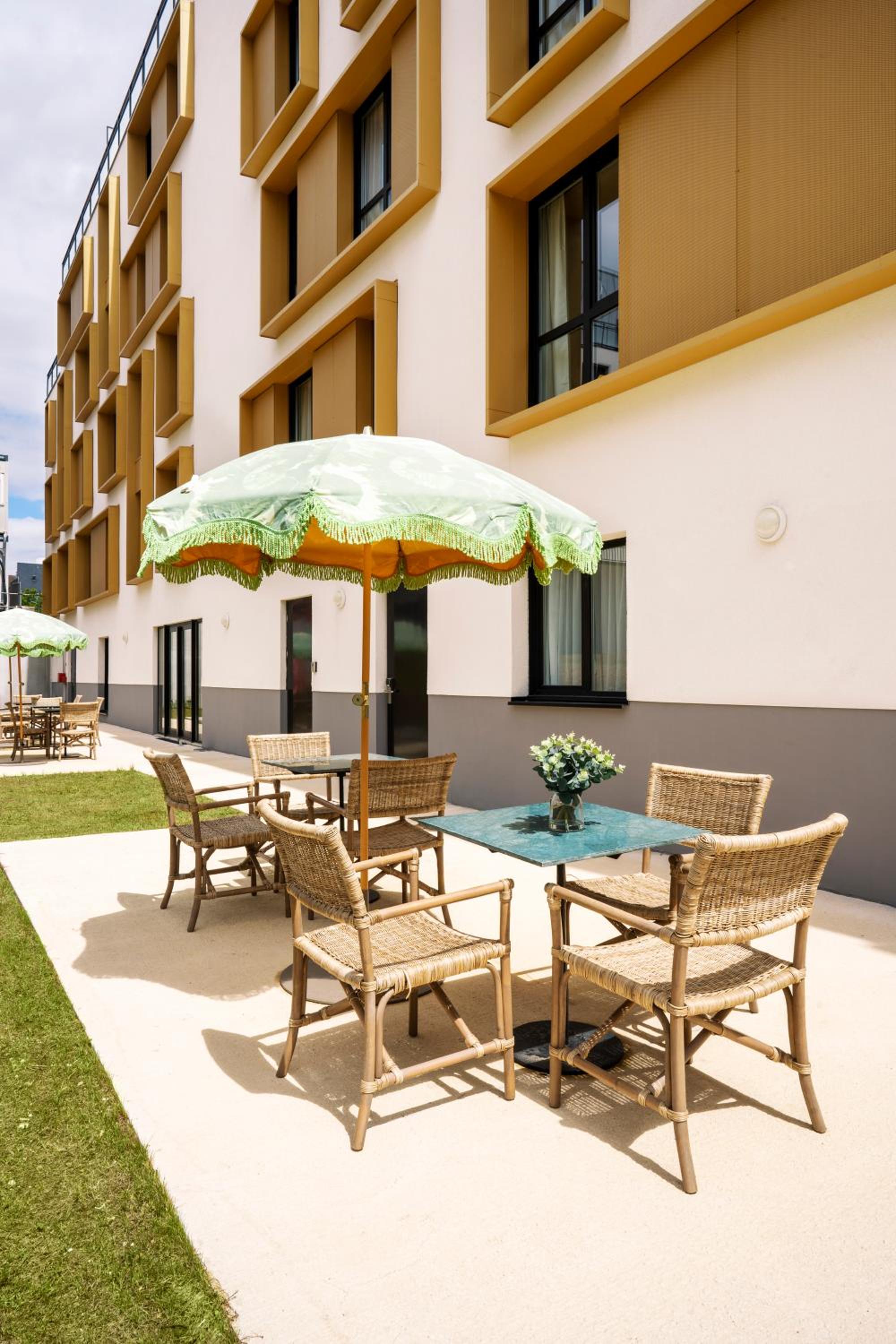 Фото отеля 3