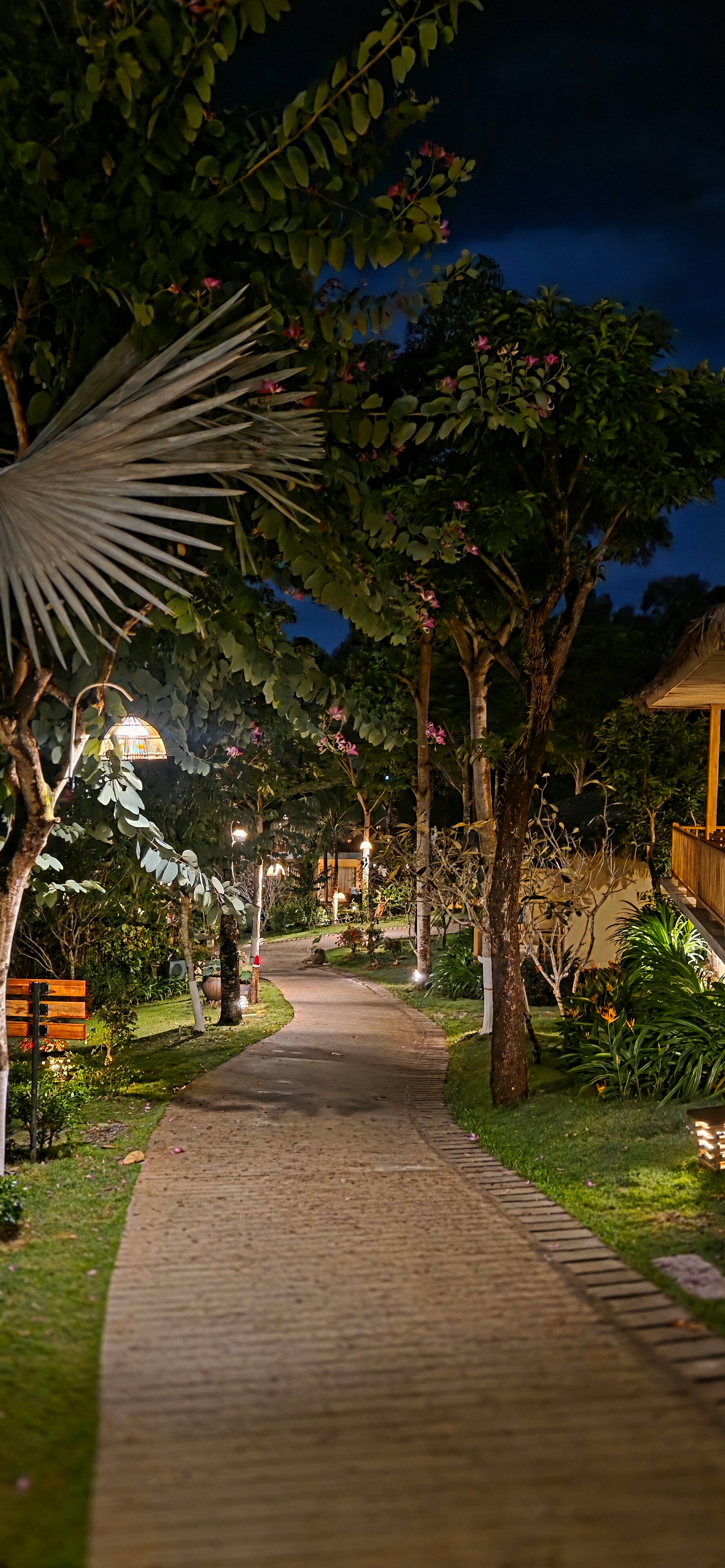 Фото Lahana Resort Phu Quoc & SPA