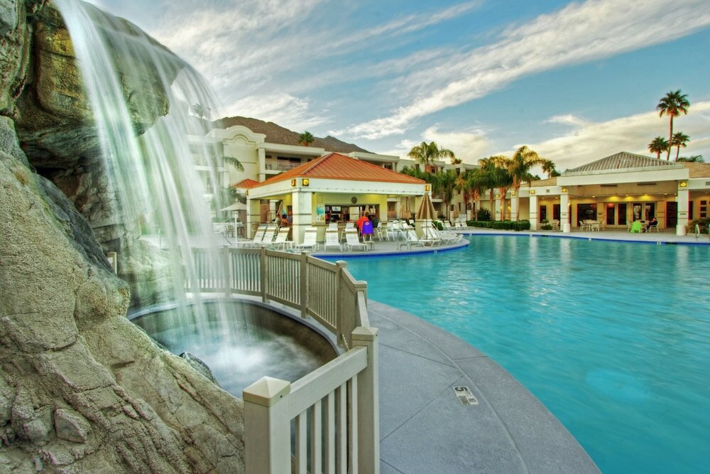 Фото Palm Canyon Resort