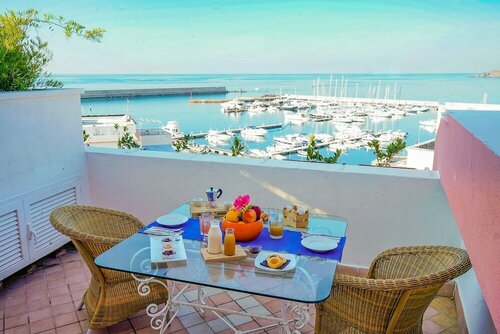 Внешний вид отеля Zi' Carmela в Форио, фото 1