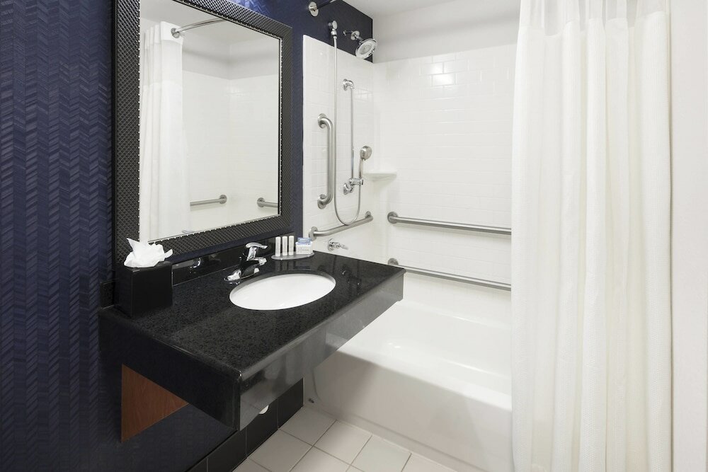 Фото Fairfield by Marriott Inn & Suites Austin Parmer Tech Ridge