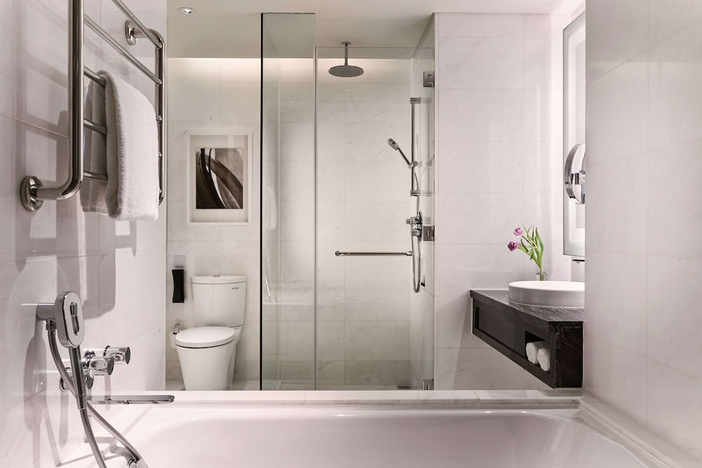 Фото Carlton City Hotel Singapore