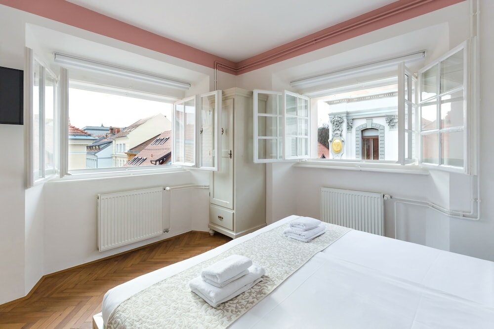 Фото Barbo Palace