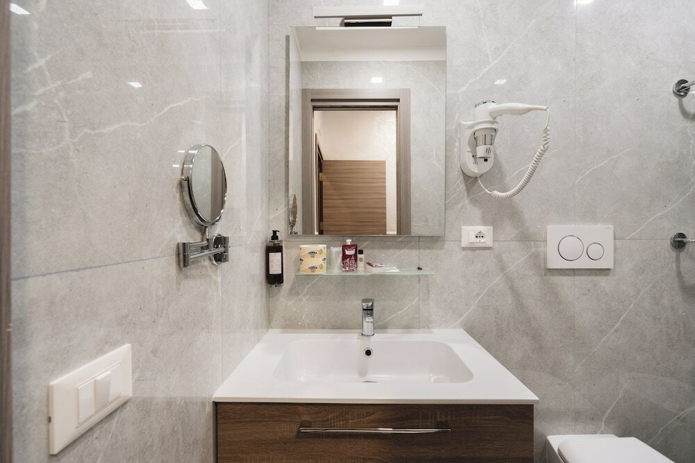Фото Hotel Centro Cavour Roma