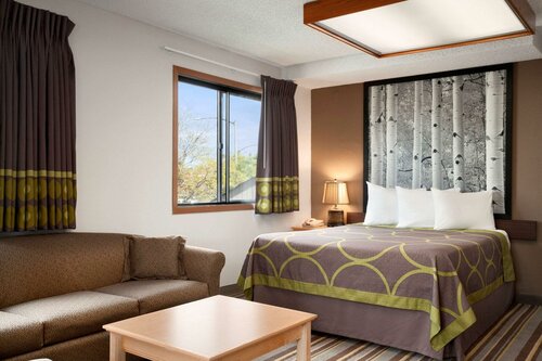 Гостиница Super 8 by Wyndham Westminster Denver North в Торнтоне