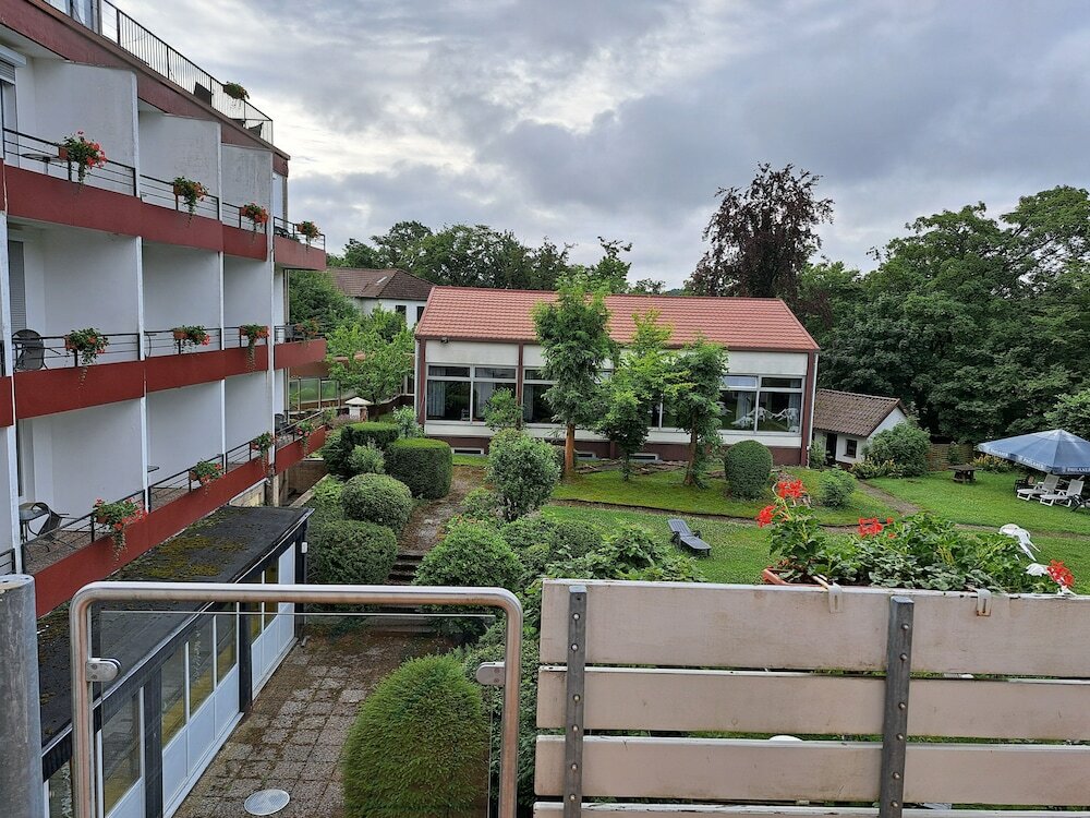 Фото Kneipp-Bund-Hotel Heikenberg