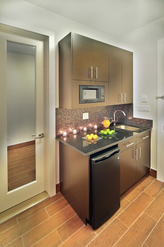 Фото Aura Hotel Brooklyn