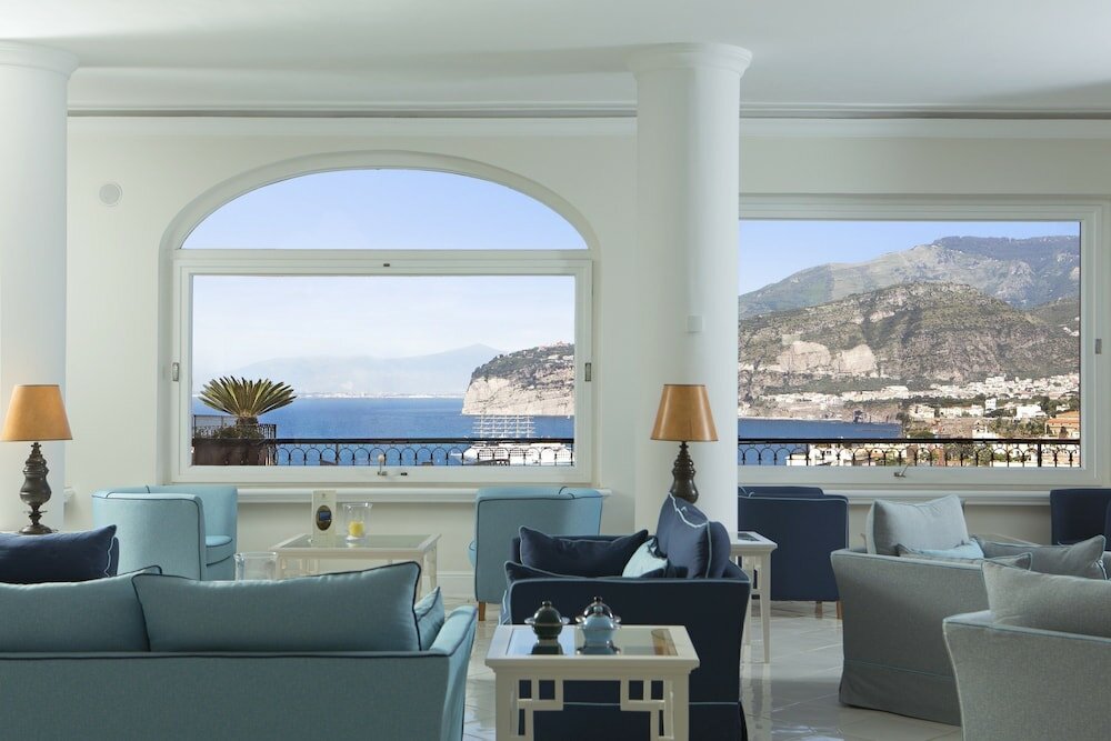 Фото Grand Hotel Capodimonte