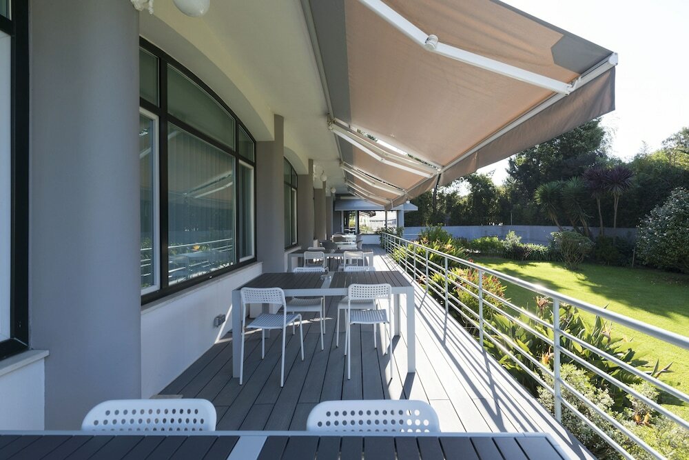 Фото Varzinn Hotel