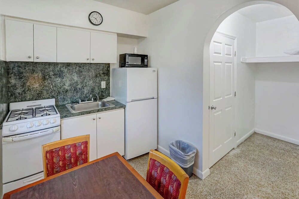 Фото Richard's Pet Friendly Motel