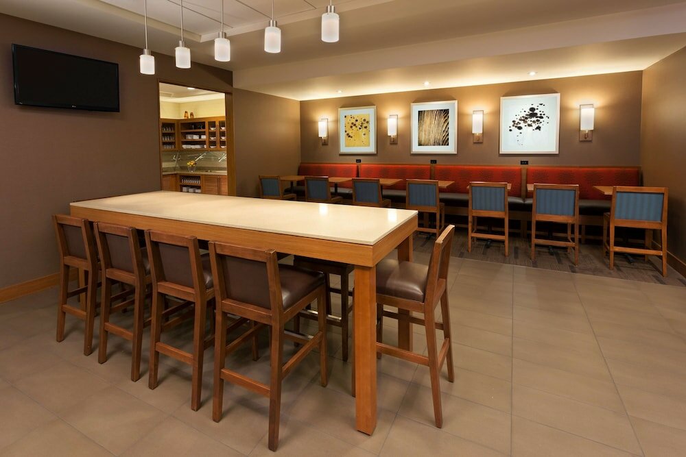 Фото Hyatt Place Austin Downtown