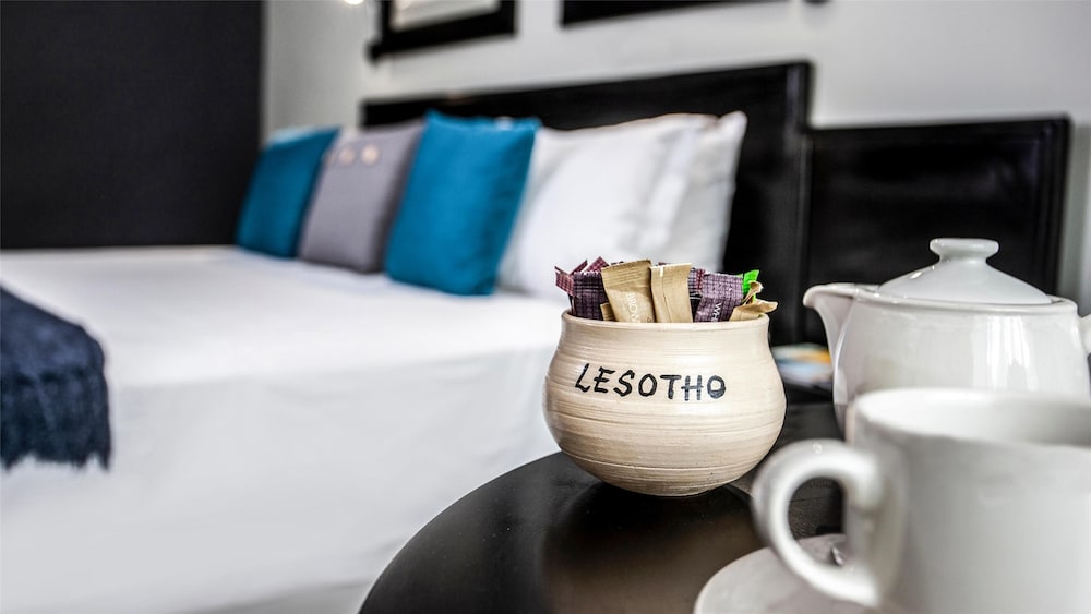 Фото Avani Maseru Hotel