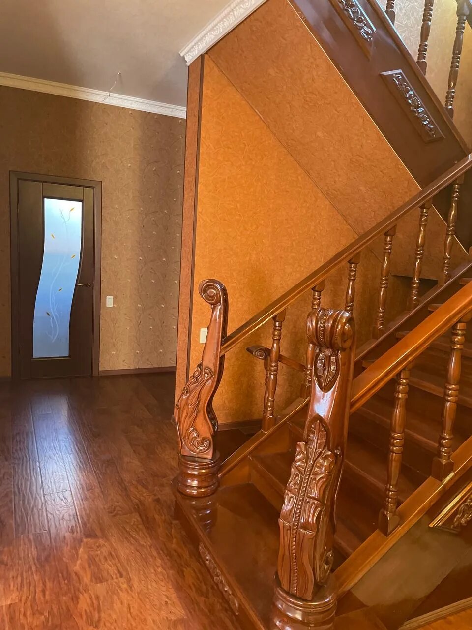 Фото Глория