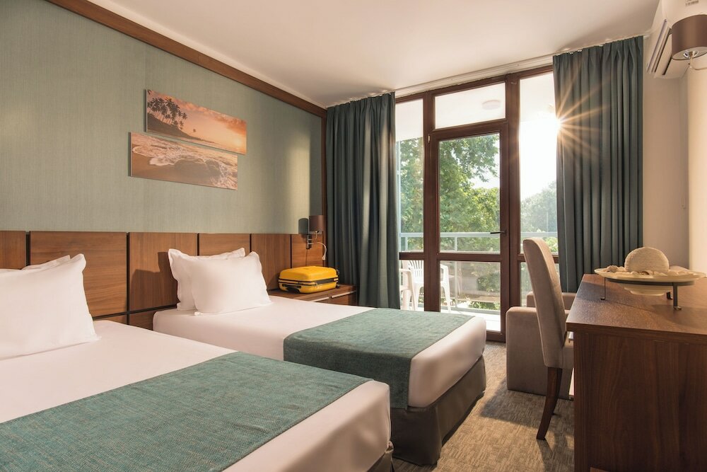 Фото Hotel Pomorie Sun
