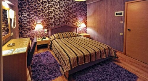 Гостиница Hotel Haikos в Каламате
