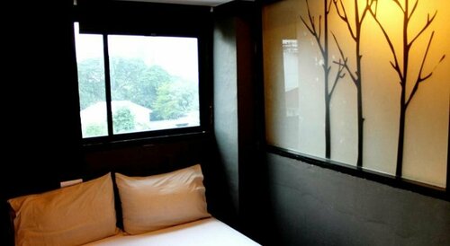 Апартаменты Rod Fai Fah Apartment в Бангкоке