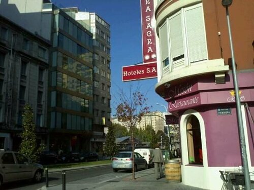 Гостиница Hostal Socaire в Ла-Корунье