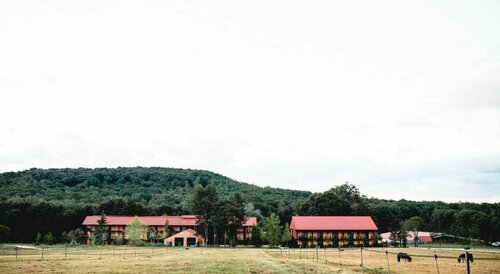 Гостиница Le Barn в Рамбуйе