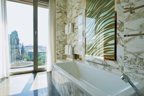 Гостиница Waldorf Astoria Berlin в Берлине